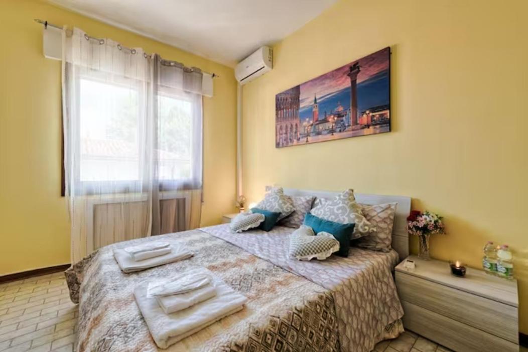 Venice Miramare Residence เมสเตร ภายนอก รูปภาพ