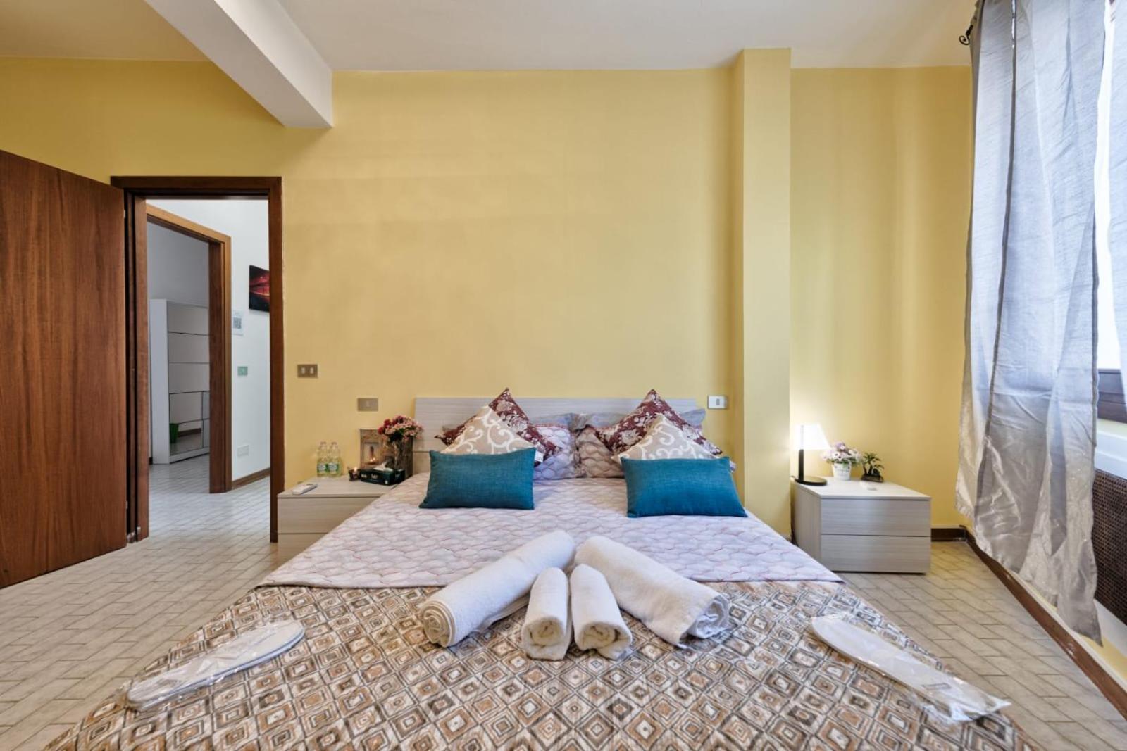 Venice Miramare Residence เมสเตร ภายนอก รูปภาพ