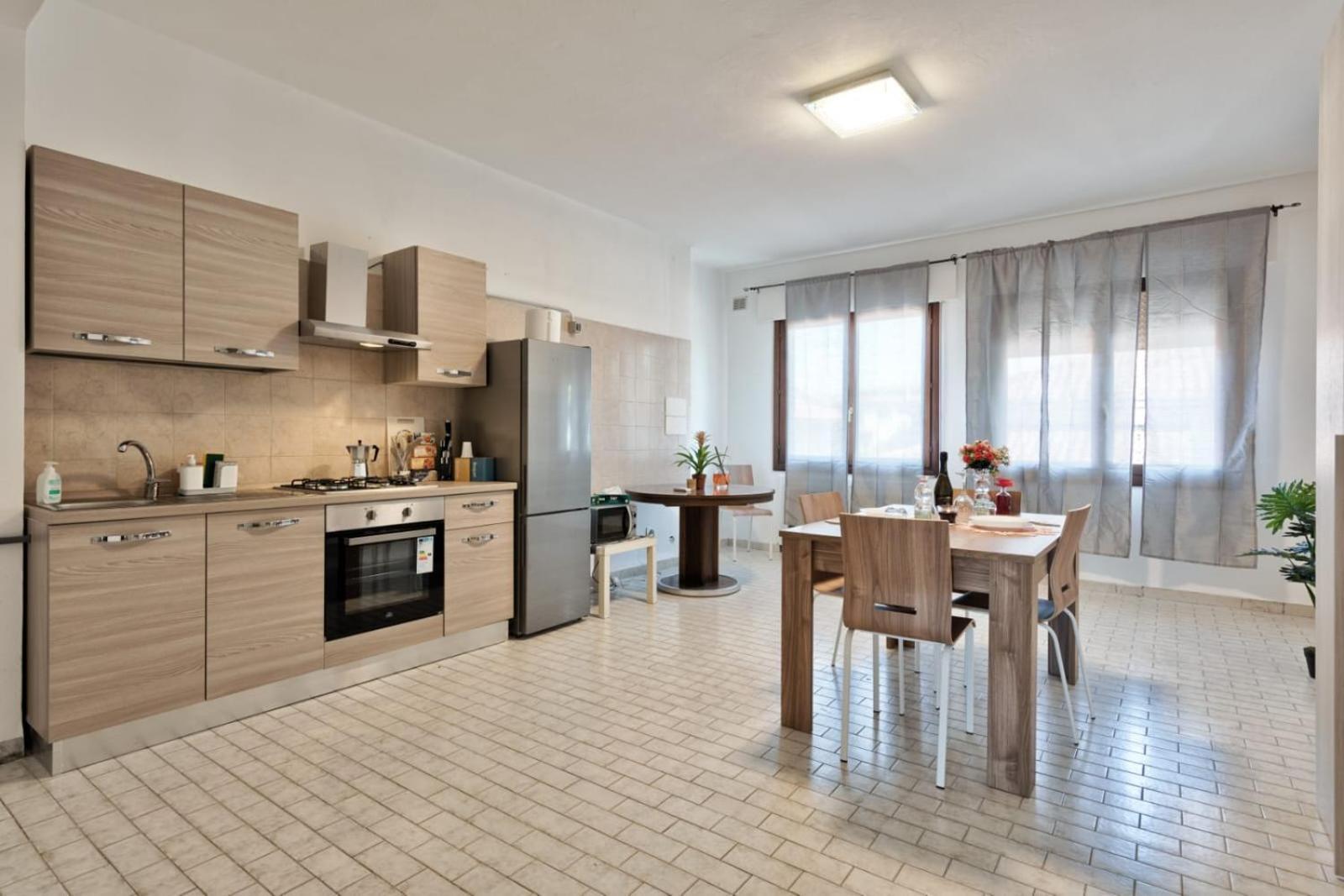Venice Miramare Residence เมสเตร ภายนอก รูปภาพ
